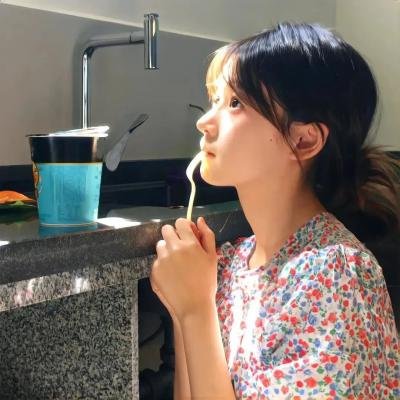春光乍泄